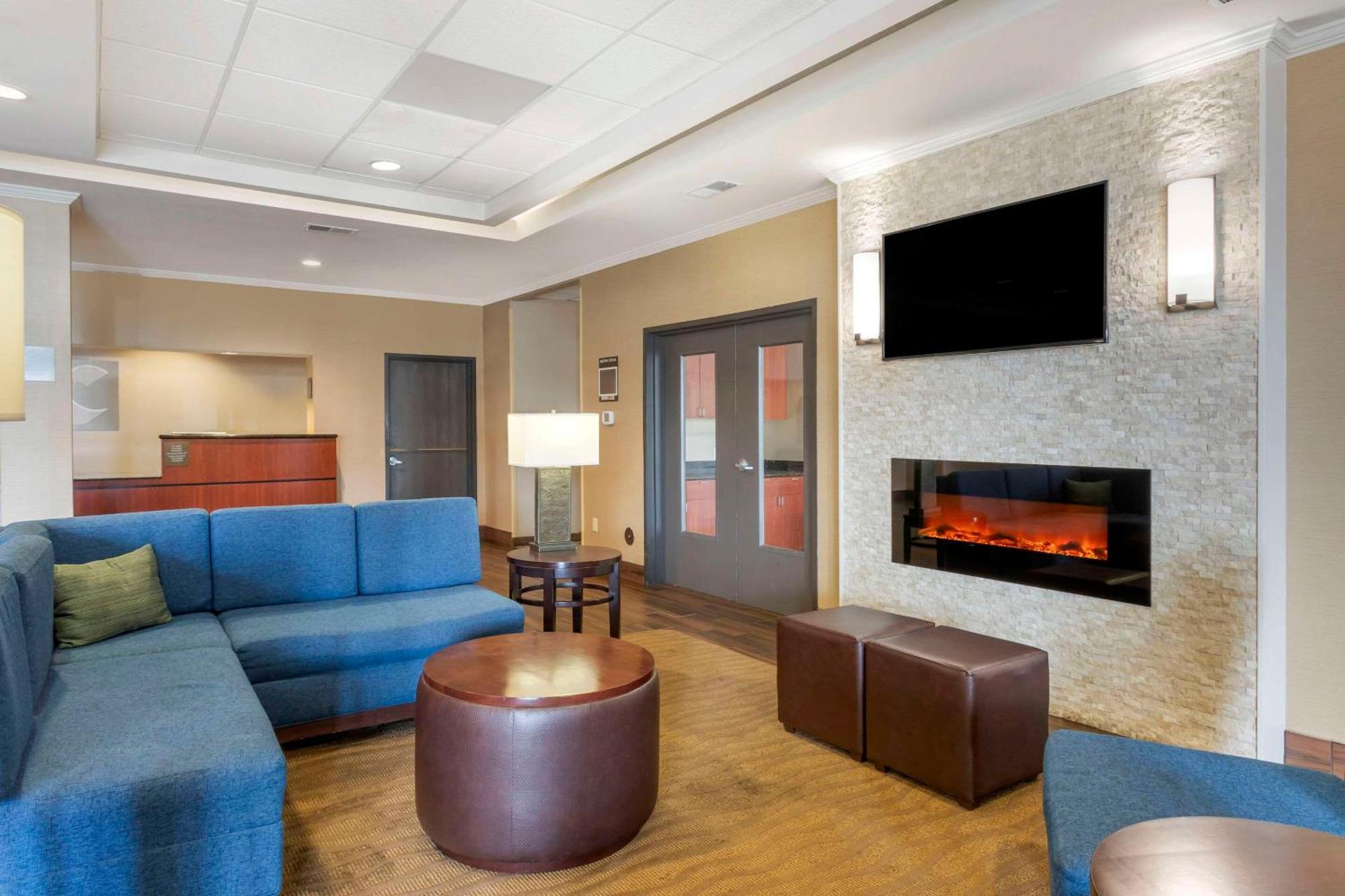 Comfort Inn & Suites Blytheville Dış mekan fotoğraf