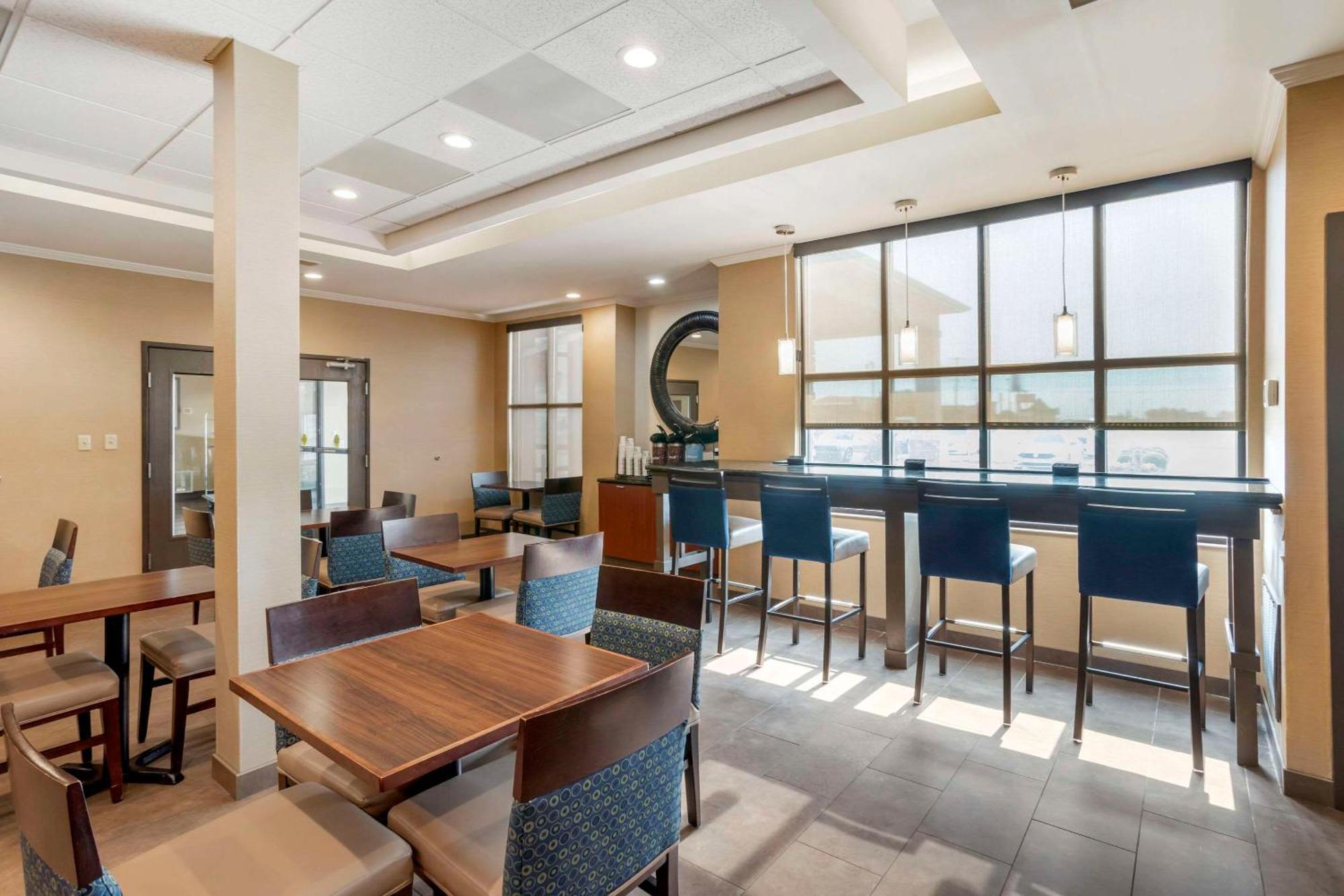 Comfort Inn & Suites Blytheville Dış mekan fotoğraf